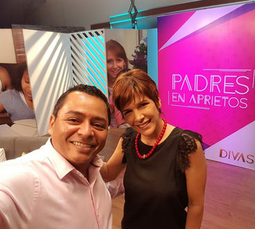 Padres en aprietos 3.jpg