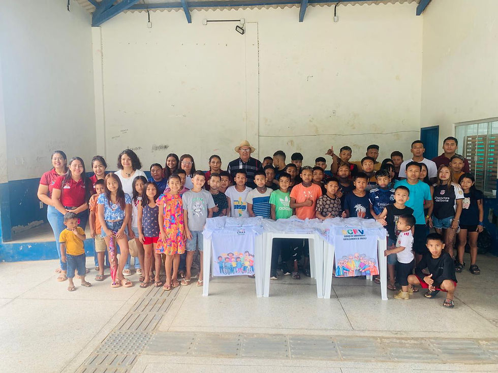 Prefeitura investe em inclusão social e entrega uniformes a crianças atendidas pelo SCFV