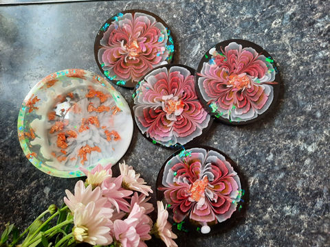 Resin coaster and clear resin epoxy