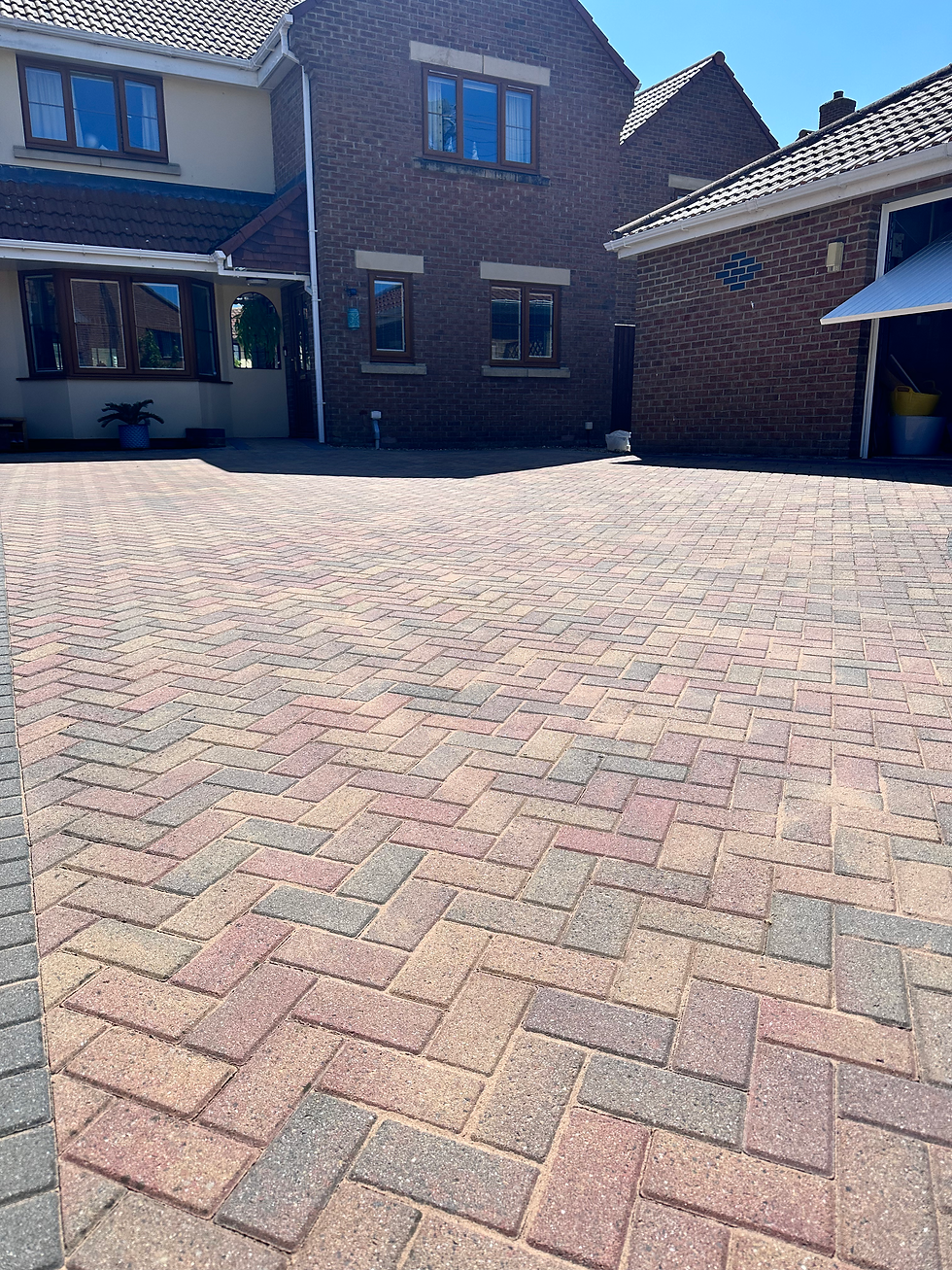 After Picture Of Clean Block Paving Driveway
