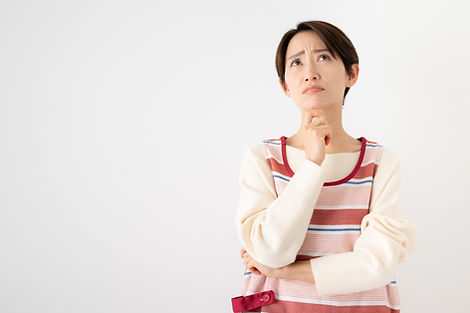 困っている女性