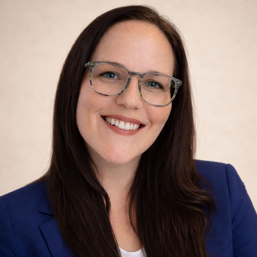 Portrait of Ashley Everhart, founder of Ohio Nanny Family Collective, a boutique Ohio nanny agency in Ohio