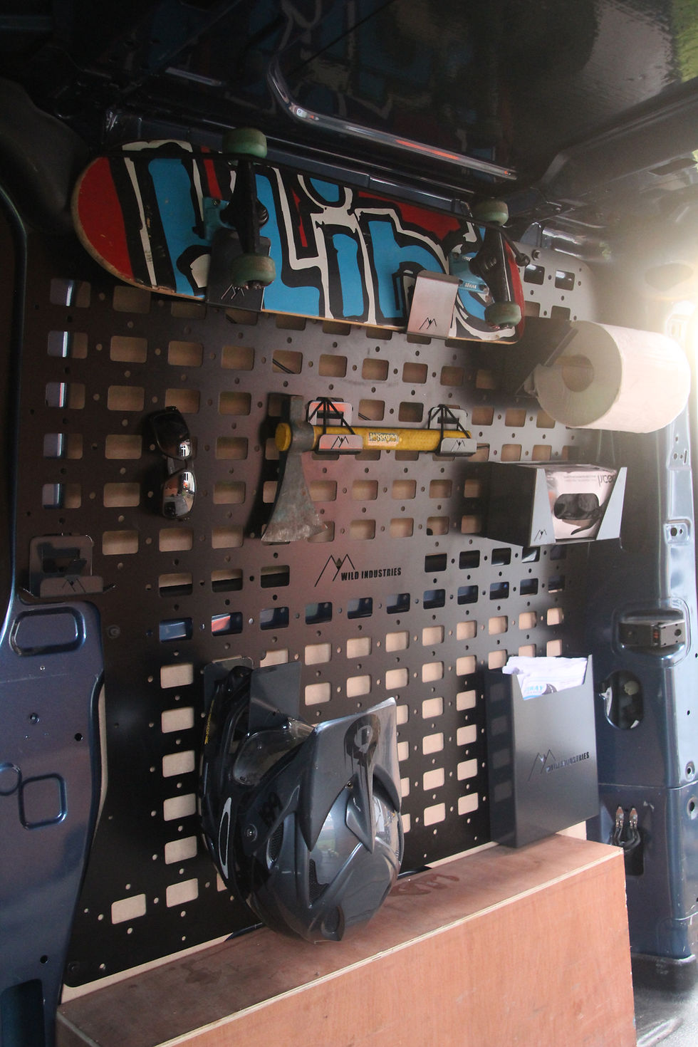 Thumbnail: Van MOLLE Panel Rear