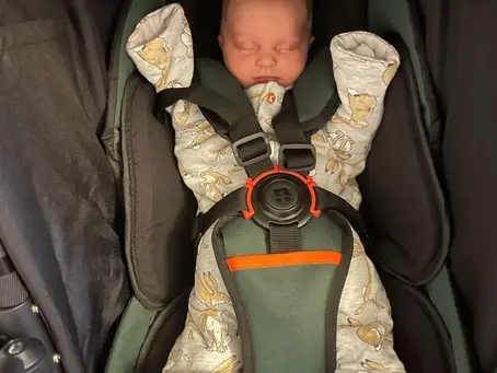 Carrycot, Parent-Facing Seat or Travel System? How to Choose a Newborn Pushchair Set-Up