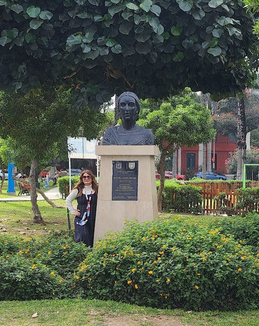 MIRAFLORES LIMA: RUTA DE MUJERES
