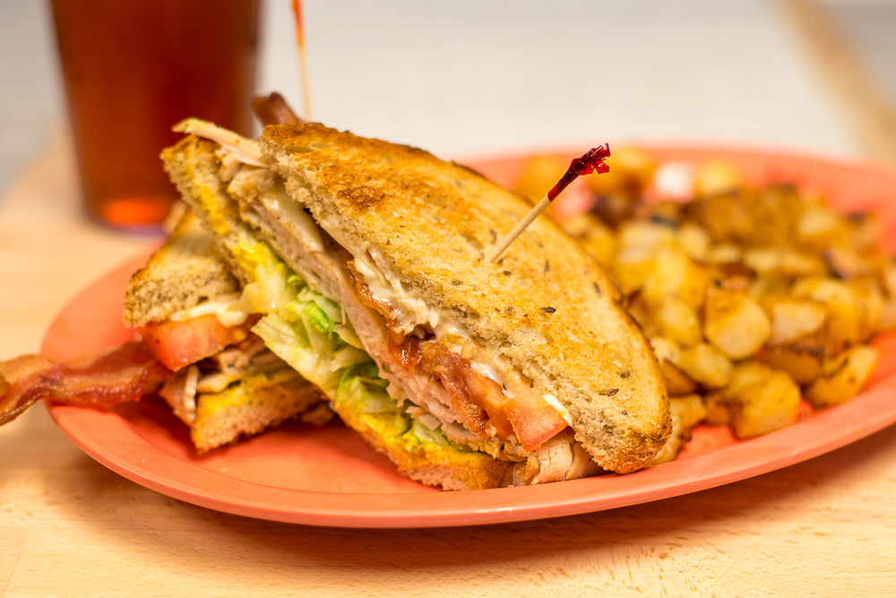 Home Cooking and Buffet Mama Jean's Restaurant United States