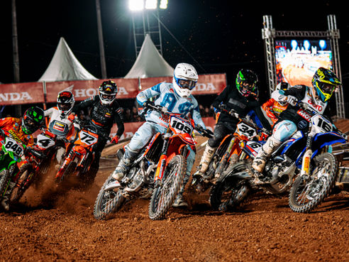 Arena Cross 2025: Enzo Lopes vence em Jundiaí/SP e coloca Dean Wilson à prova na disputa pelo título