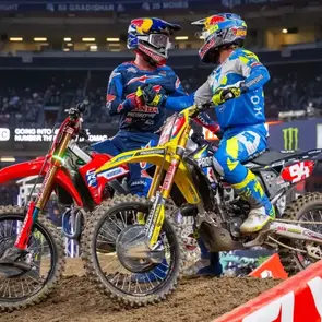 UM PONTO, DUAS HISTÓRIAS: ROCZEN E LAWRENCE CHEGAM À FINAL MAIS TENSA DA DÉCADA