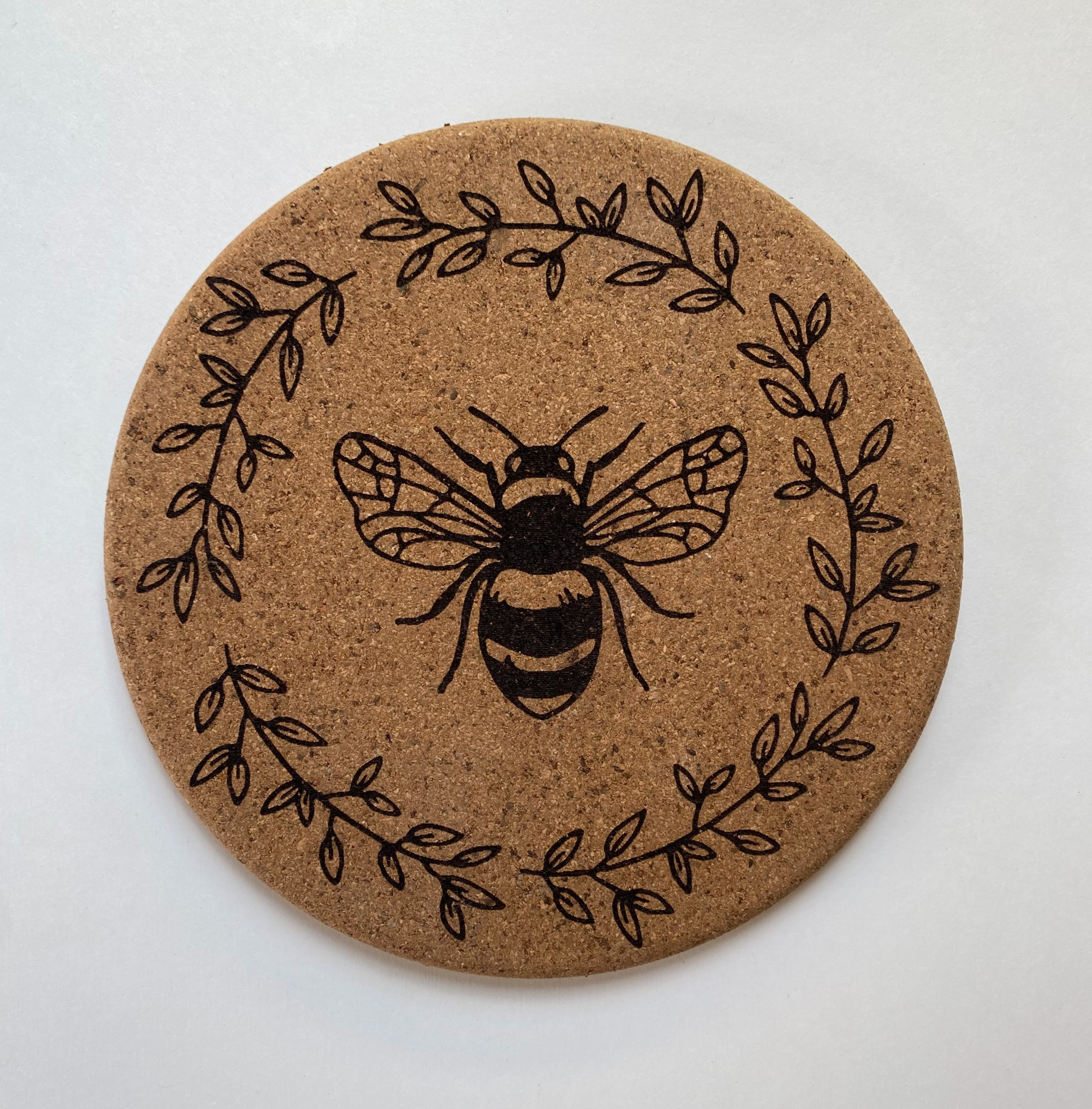 Cork Trivet - Animal Collection - Bee and Vines