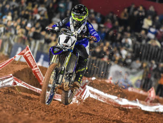 Paulo Alberto dá show na pista e vence a segunda etapa do Arena Cross em Caraguatatuba