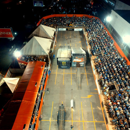 Arena Freestyle Show leva o público ao delírio em noite mágica em Blumenau