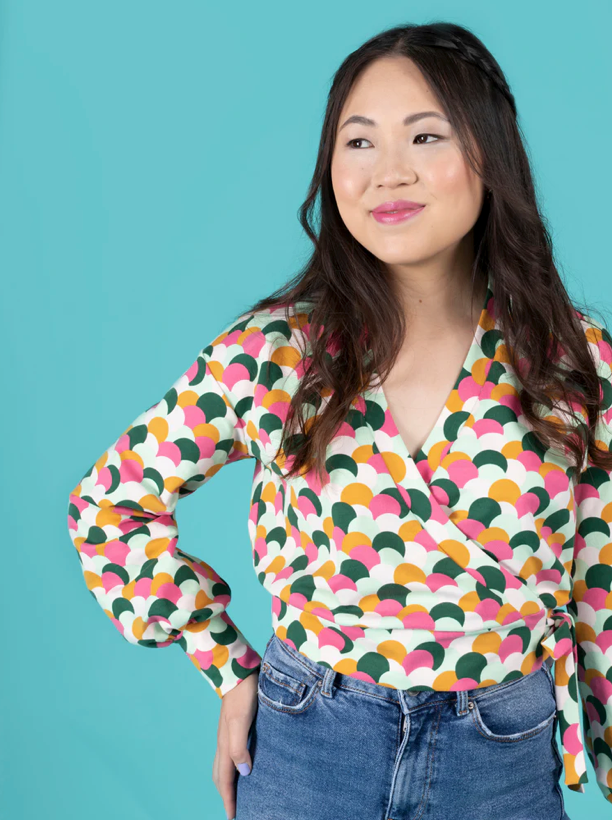Thumbnail: Pearl Cardigan Paper Sewing Pattern – Tilly & the Buttons