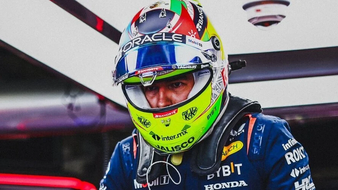 Sergio Pérez, harto de las críticas: "Russell se estrelló en Singapur y ningún medio dijo nada"