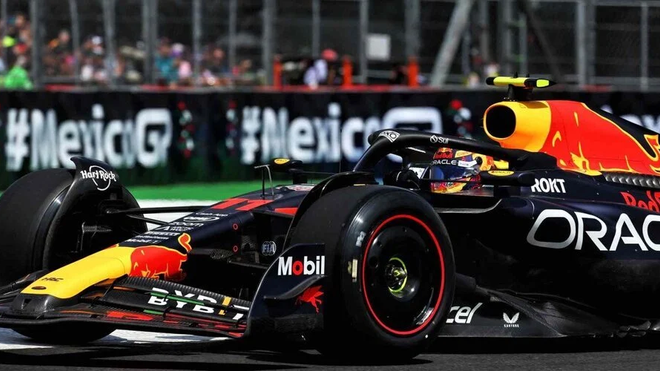 Mika Häkkinen: "Max Verstappen no se la va a regalar a su compañero de equipo"
