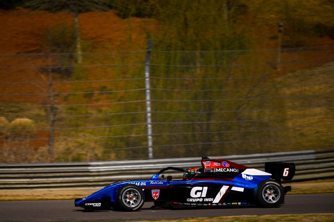 Salvador de Alba Jr., al Barber Motorsports por round 3 y 4 de la Indy Pro 2000