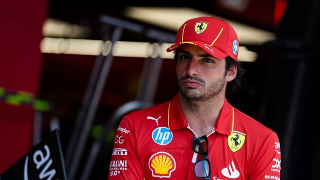 Damon Hill, de Sainz: "Me tomo como un cumplido que no vaya a Red Bull"