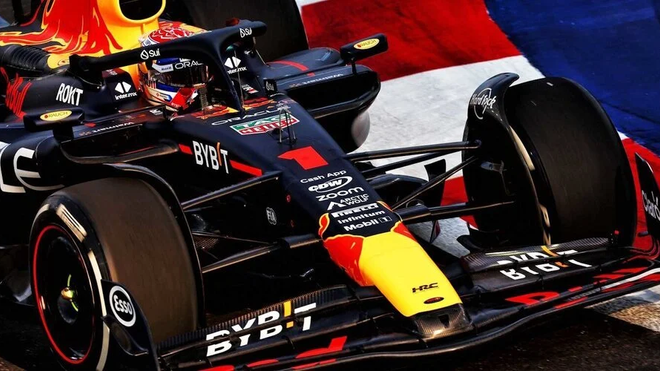Max Verstappen: "Hay una gran diferencia y los Ferrari parecen rápidos"