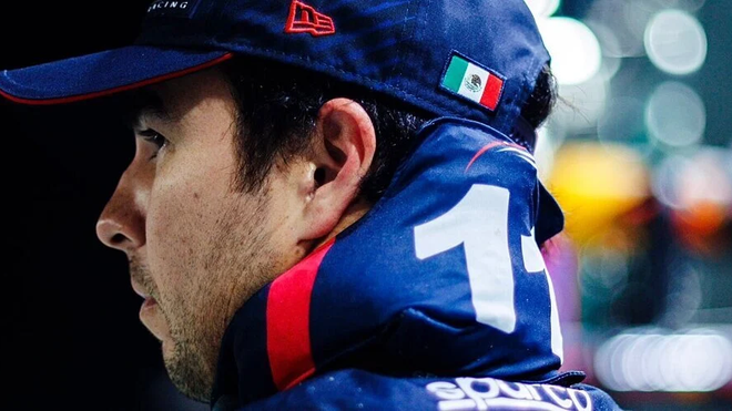 Helmut Marko lo tiene claro: "Pérez necesita un cambio de clima y de equipo"