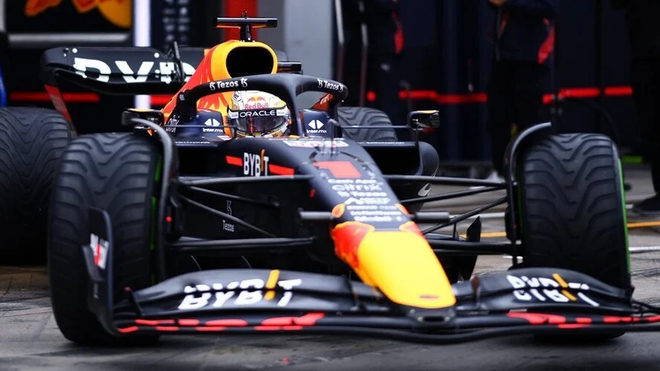 Max Verstappen se lleva su primera pole de la temporada y partirá 1º en la carrera sprint