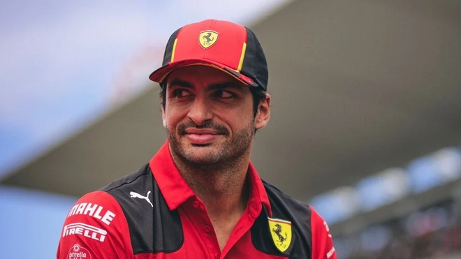 Carlos Sainz: "Me siento muy bien con el coche y estoy pilotando muy bien"