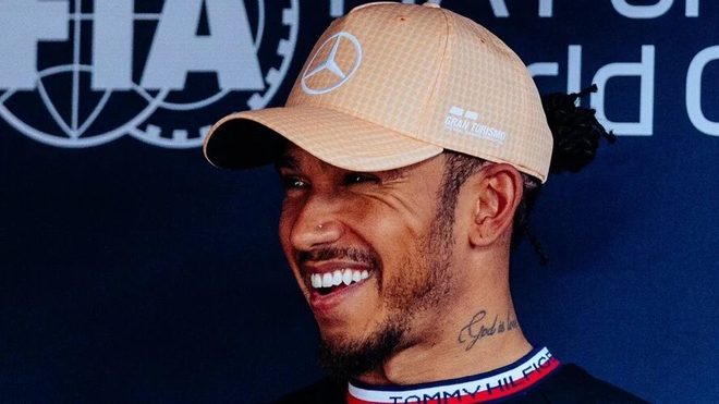 Hamilton: "Si yo estuviera en el coche de Pérez, Verstappen no estaría en tan buen momento en el Mun