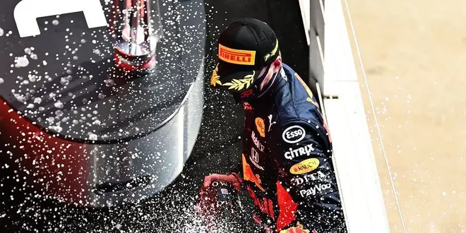 Max Verstappen: "Me encanta que nunca nos rendimos y tomamos riesgos"