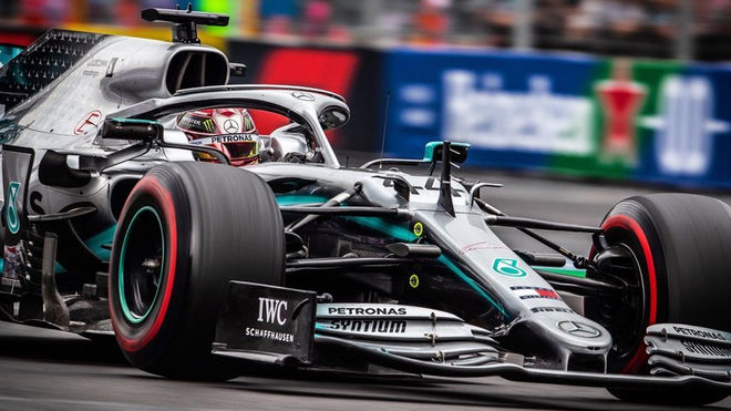 Lewis Hamilton: "Estoy emocionado por tener esa lucha con los Ferrari y los Red Bull en carrera