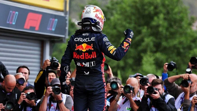 Max Verstappen, sobre la prohibición de las mantas: "No es necesario, se verá muy estúpido"