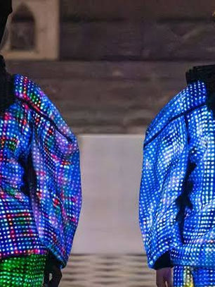 Dijital Moda: Giyilebilir LED Ekranlarla Geleceğe Adım Atmak