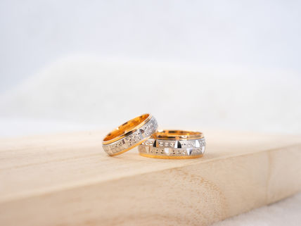 Rose Gold Wedding Bands