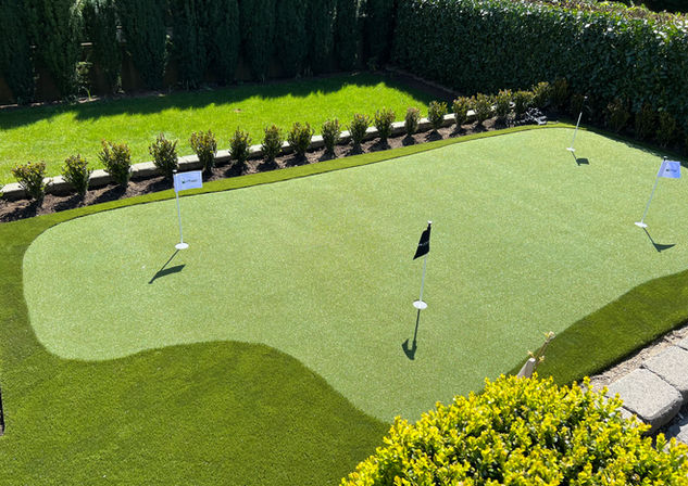 Artificial Turf Putting Greens