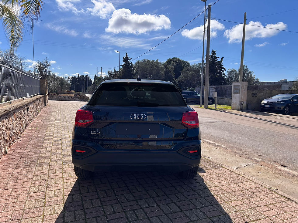 Miniatura: AUDI Q2 BUSINESS IDENTITY BLACK