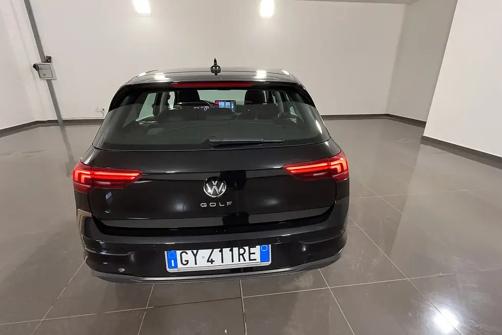 Miniatura: VOLKSWAGEN GOLF 8.5 LIFE
