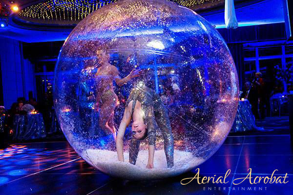 Contortion in Snow Bubble