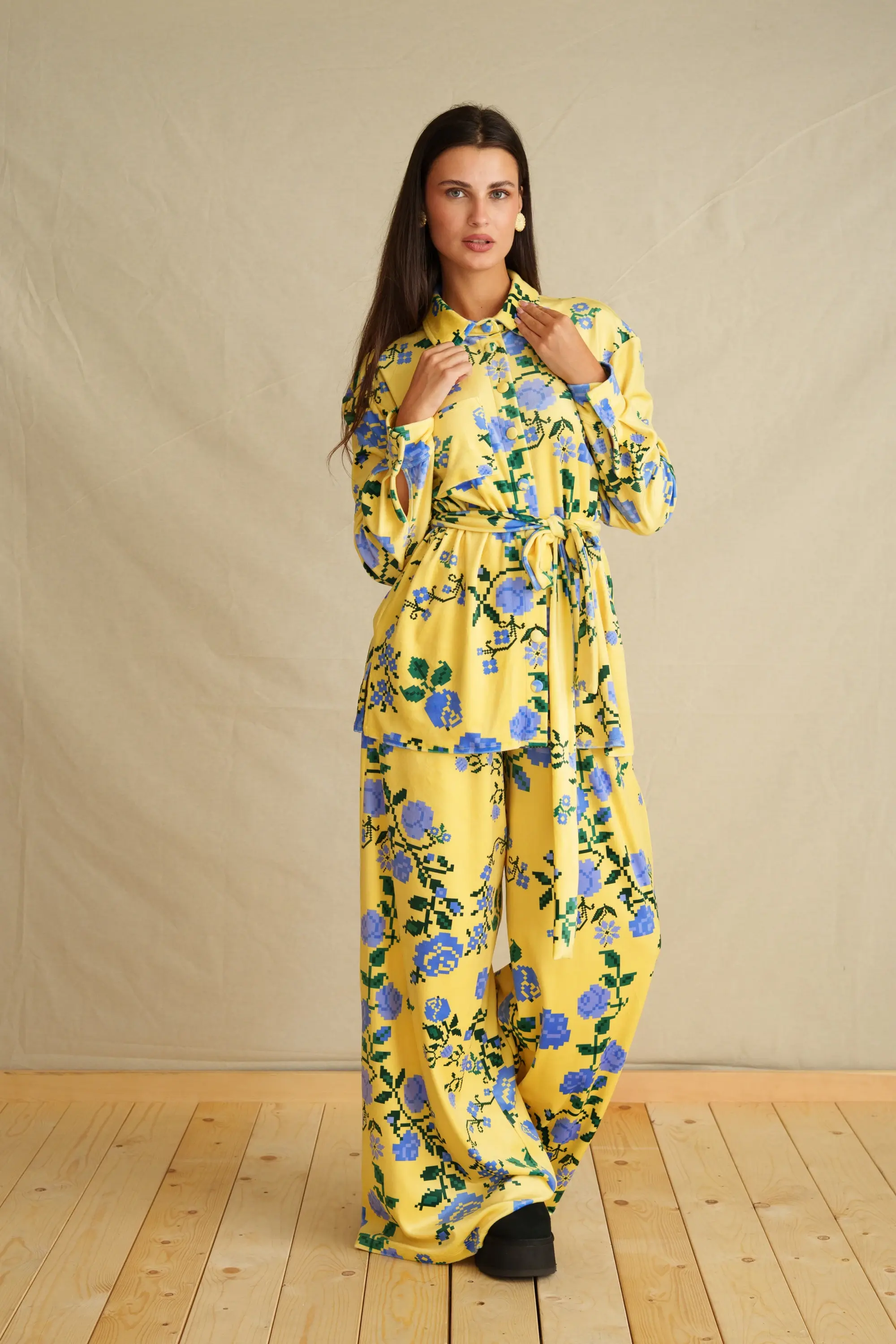 Pixel Rose Yellow Velvet Set