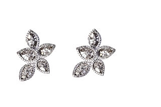 18K White Gold Leaf Earrings with 2.18 carats of Diamonds