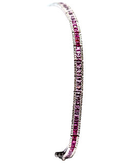 18k White Gold Ombre Bracelet featuring 4.86ct of Pink Sapphires and 1.07ct of Round Diamonds