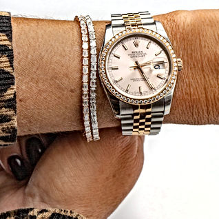 (Left) 18k Rose Gold East-West Tennis Bracelet featuring 6.75ct of Emerald Cut Diamonds
Ref# 171-17275 - Call for pricing
(Right)18k White Gold East-West Tennis Bracelet featuring 6.84ct of Emerald Cut Diamonds
Ref# 171-17274 - Call for pricing
