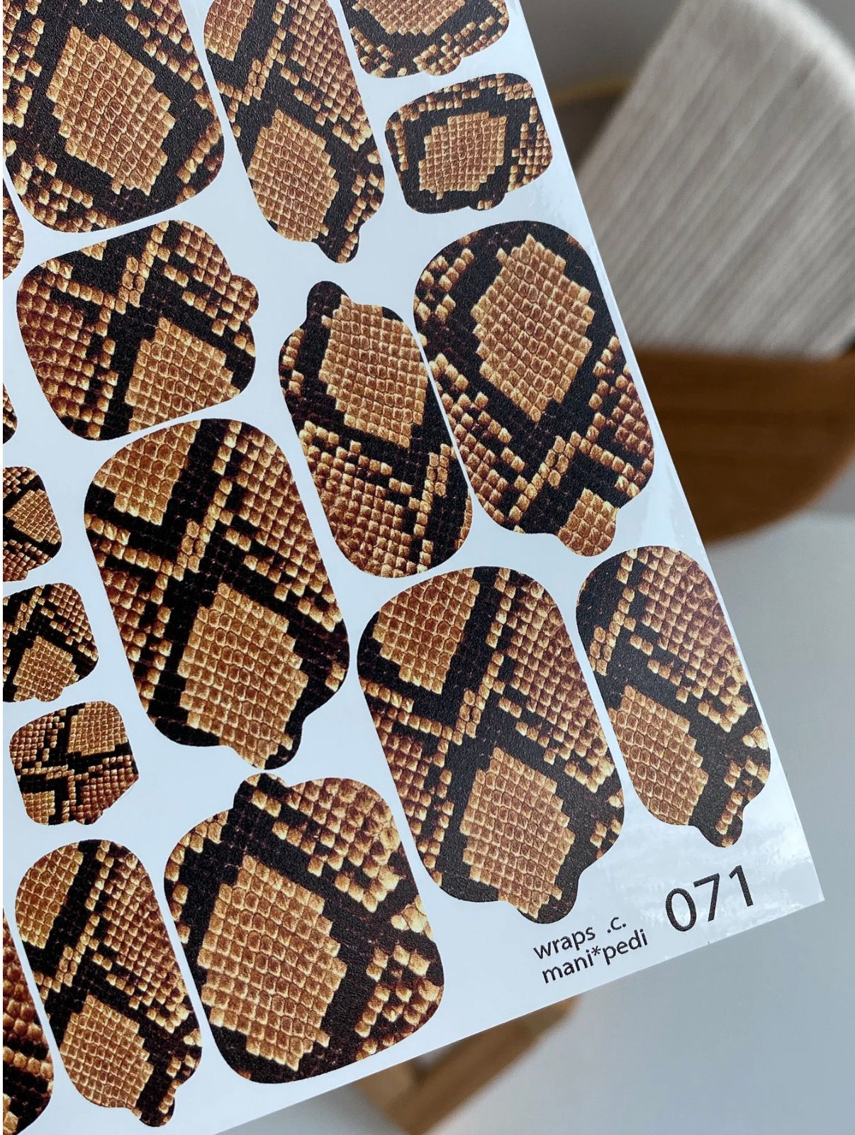 UA Slider Mani + Pedi Wraps 071