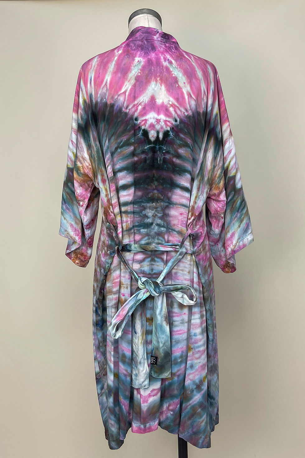 Thumbnail: Peony Petals Challis Kimono