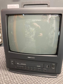Daewoo 14" TV/VCR combi CRT
