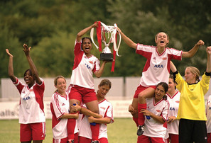 Bend It Like Beckham Could Have Been Queerer, But It Still Aged Well