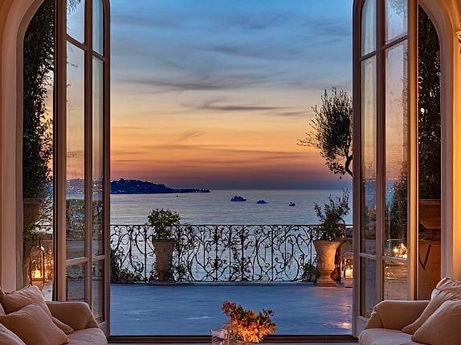 An invitation to quiet luxury - dusk along the Côte d'Azur.