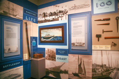 exhibit-content-signs-and-displays-6