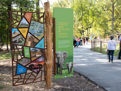 exhibit-interpretive-content-signs-3