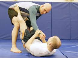 OPEN GUARD CONTROL FUNDAMENTALS – GRIPPING