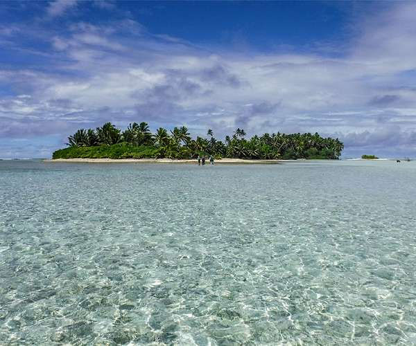 Das blaue Meer von Tuvalu