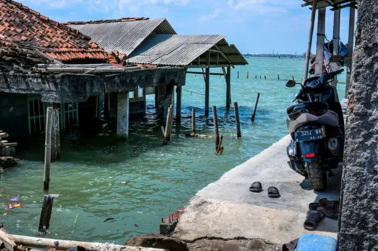 Guterres disse estar preocupado com a possibilidade de as Contribuições Nacionalmente Determinadas, ou planos nacionais de ação climática, não apoiarem, em última análise, a meta de limitar o aquecimento global (BAY ISMOYO) BAY ISMOYO/AFP/AFP