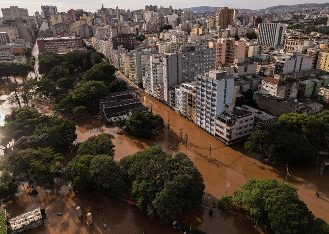 Luftaufnahme eines überschwemmten Gebiets von Porto Alegre im brasilianischen Bundesstaat Rio Grande do Sul, aufgenommen am 8. Mai 2024. (AFP)