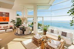 Paradise-Cove-Beach-House-in-California-USA-34